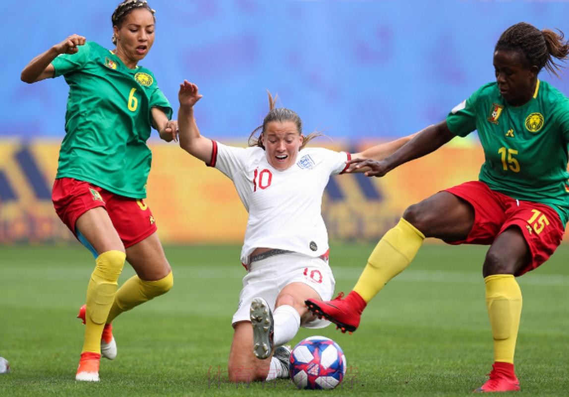 “高清女足世界杯视频直播，实时赛事精彩！”